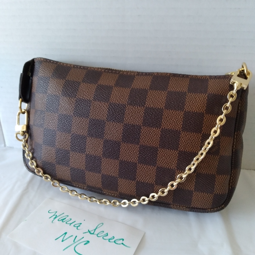 🌼Authentic Louis Vuitton Damier Pouchette Accessories/ Pouch